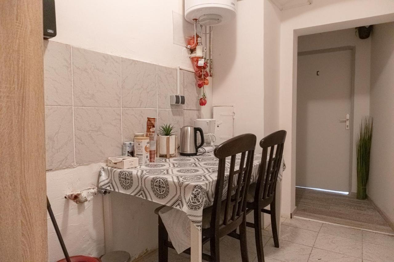 וינה Pleasing Room Hauptbahnhof With Best Location מראה חיצוני תמונה